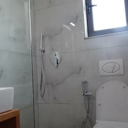 King 4* Ksamil