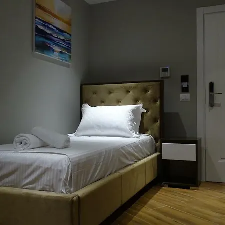 King Hotel